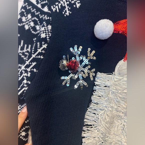 No Boundaries Blue Santa Ugly Christmas Sweater Size XL - Picture 4 of 5